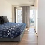 Stylish With Terrace In Lejlighed