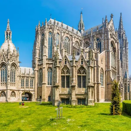 Апартаменти Stylish With Terrace In Bredene