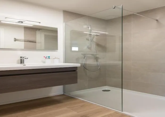 Stylish With Terrace In Appartement Bredene