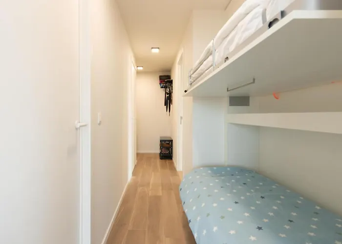 Stylish With Terrace In *