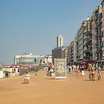 Lägenhet Stylish With Terrace In Bredene