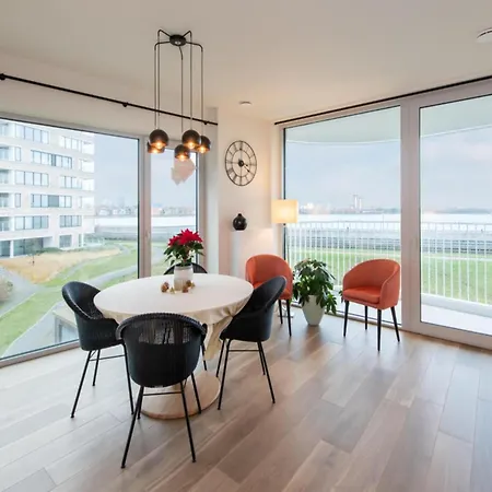 Апартаменты Stylish With Terrace In Bredene