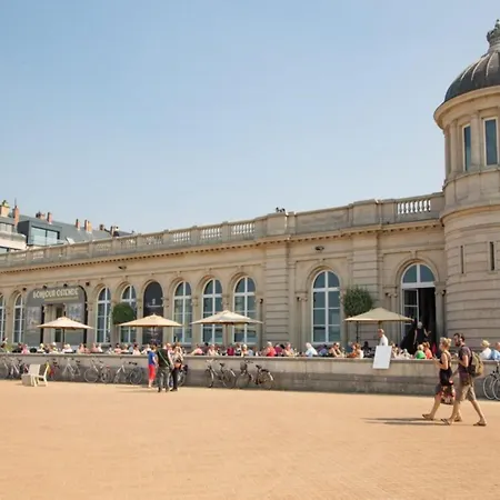 Stylish With Terrace In Bredene Апартаменты Остенде